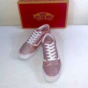 صنوبر vans size chart 